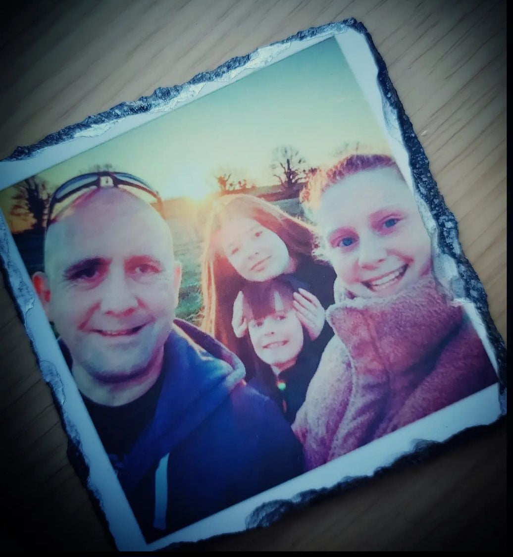 Custom-Made Rock Slate Photo Frames: The Perfect Gift