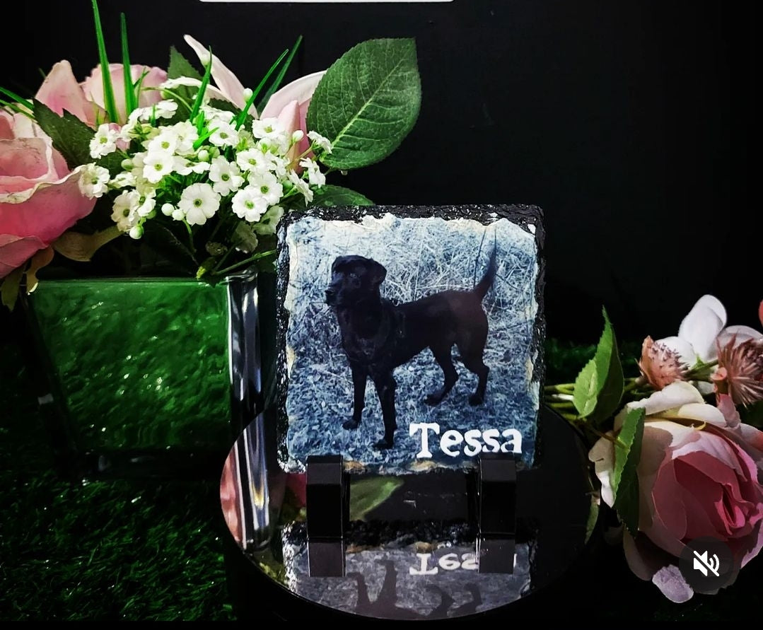 Custom-Made Rock Slate Photo Frames: The Perfect Gift
